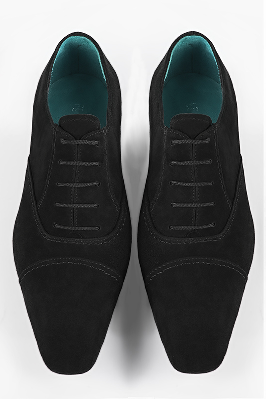 Matt black lace-up dress shoes for men. Square toe. Flat leather soles. Top view - Florence KOOIJMAN